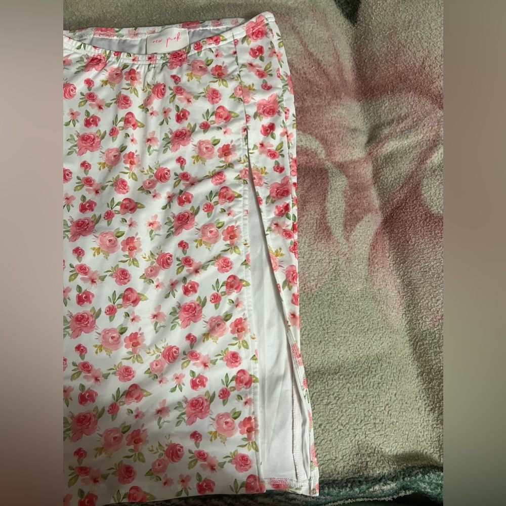 DOLLSKILL FLOWER SKIRT WITH SLIT